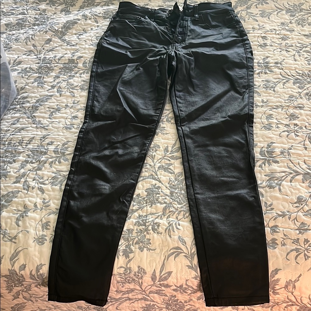 KanCan Black Straight Leg Pants